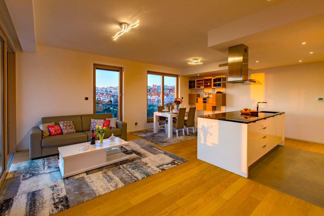 Bel Etage Amora Luxury Seaview Apartment With Pool Split Buitenkant foto